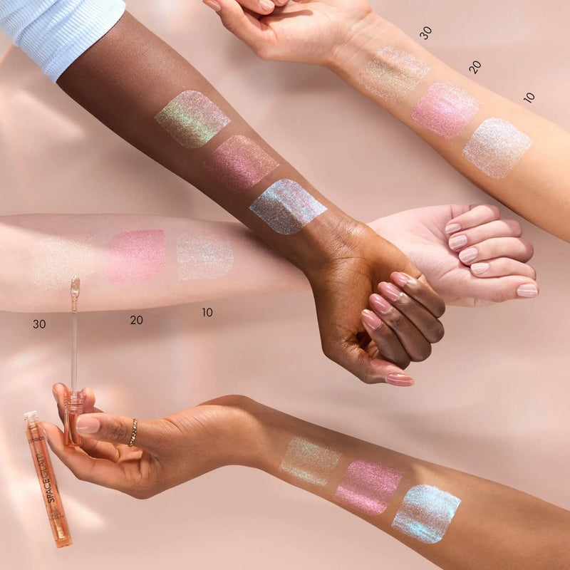 Catrice Space Glam Liquid Chrome Eyeshadow 030 Galactic Glamour