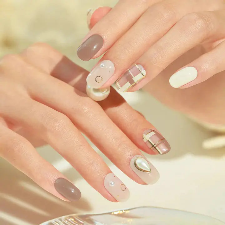Edgeu Nail Strips Pearl Locket