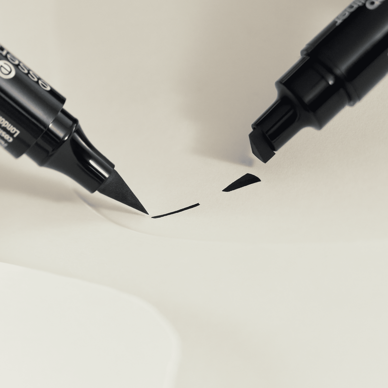 Essence Quick Wing! Stamp Eyeliner 01 Black
