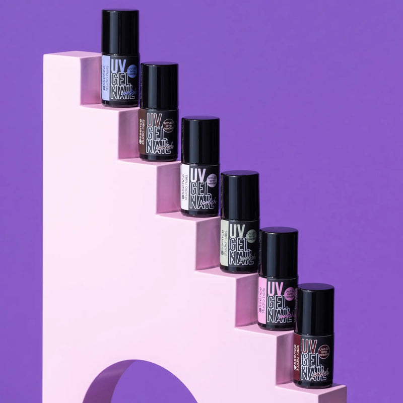 Essence Studio Nails Uv Gel Nail Polish 15 Strawberry Milkshake