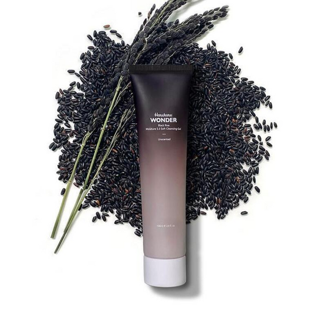 Haruharu Wonder Black Rice Moisture 5.5 Soft Cleansing Gel